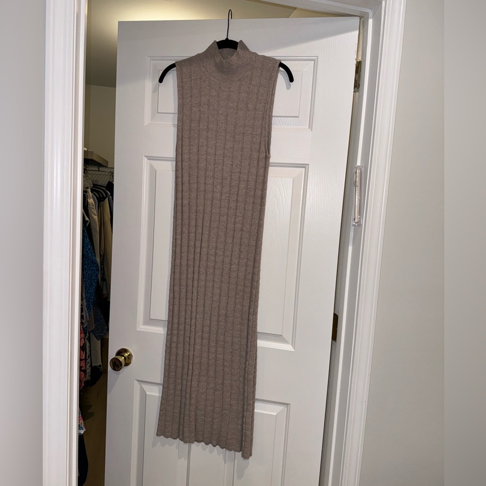 Zara sleeveless sweater dress